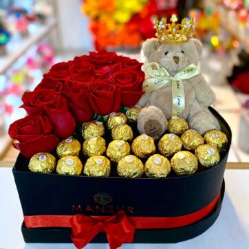 caja de corazon con rosas chocolates peluche y corona